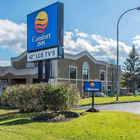 Comfort Inn Броквіль Екстер'єр фото