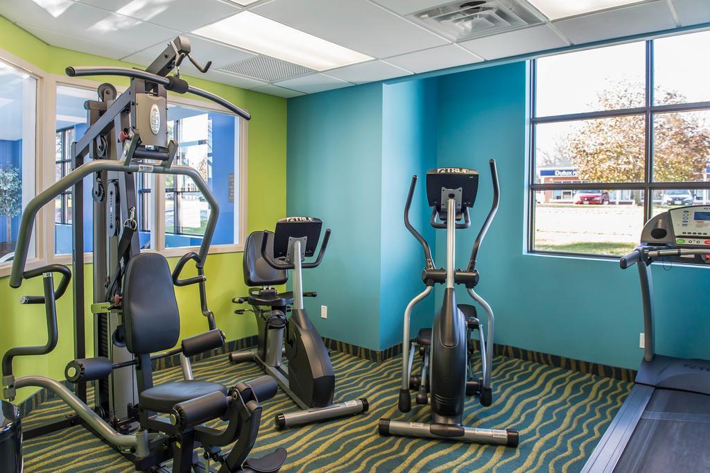 Comfort Inn Броквіль Екстер'єр фото